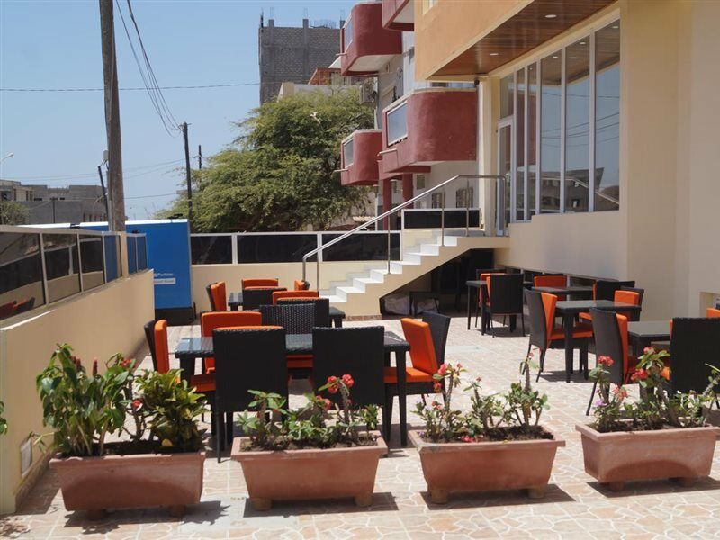 Colonia 3* Dakar